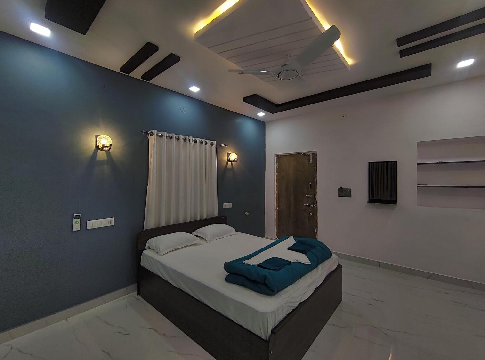 Raj Homestay 亨比 外观 照片